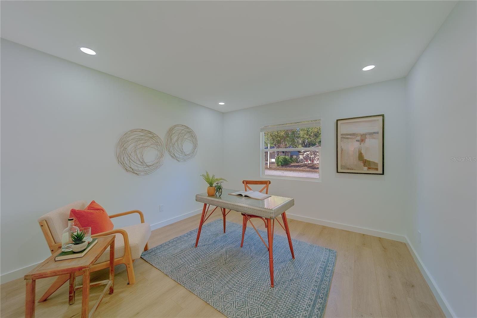 Image 34 of 65 For 1837 Sourwood Boulevard