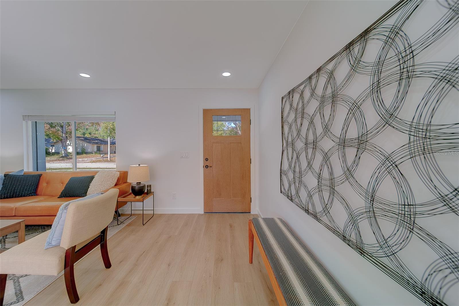 Image 6 of 65 For 1837 Sourwood Boulevard