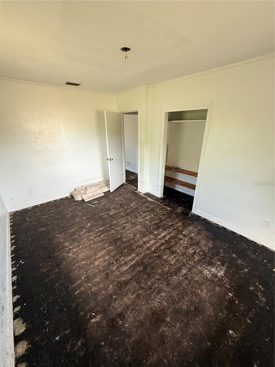 Image 10 of 18 For 40 Hall Street