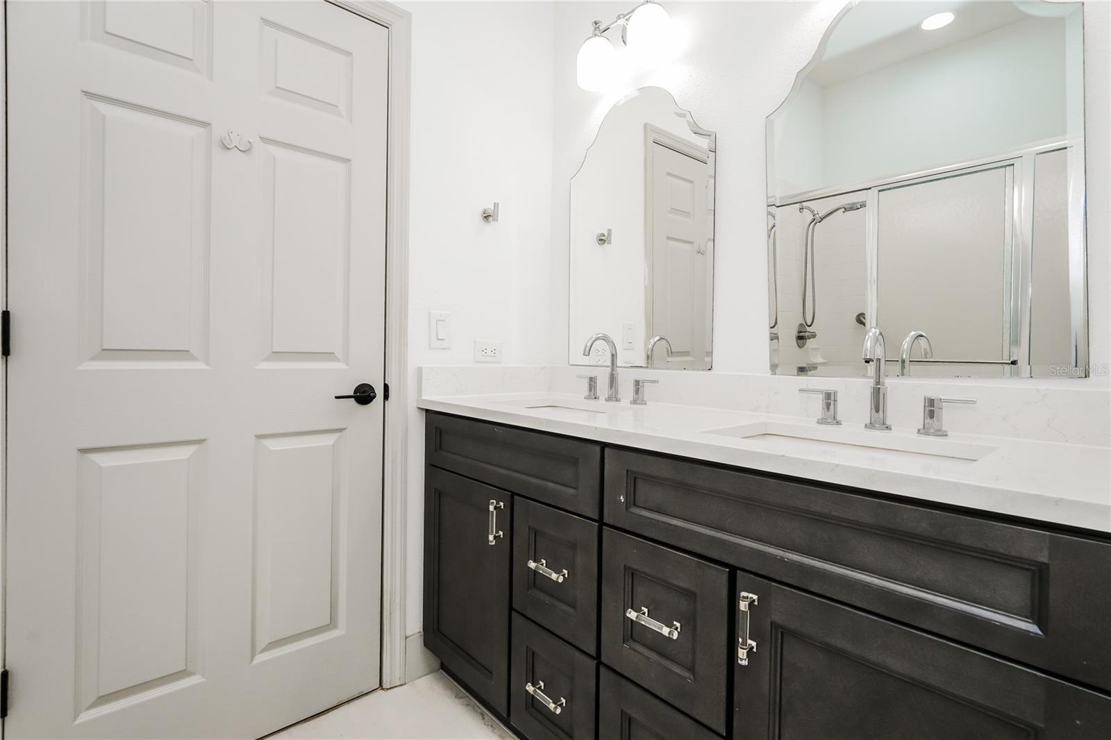 Image 16 of 20 For 71 Westcedar