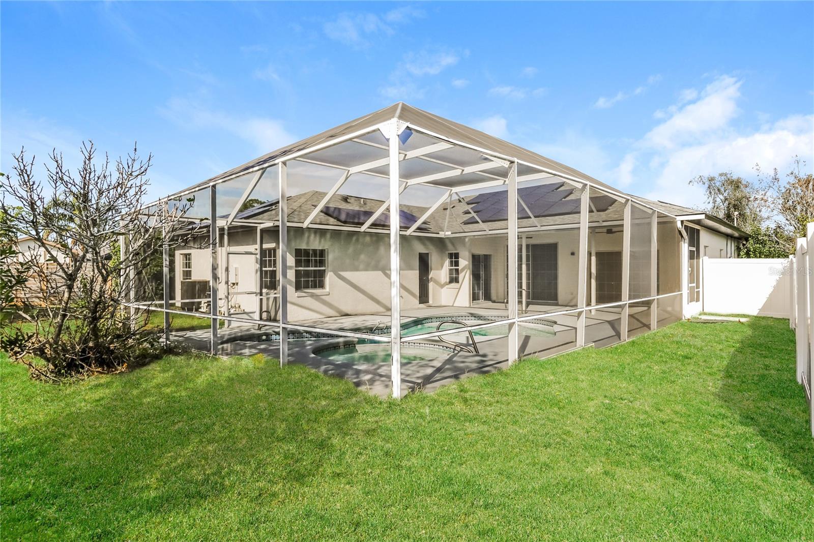 Image 20 of 20 For 71 Westcedar