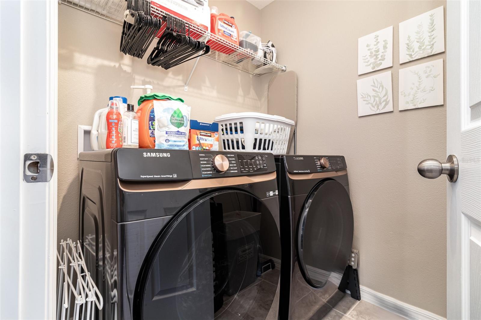 Image 24 of 36 For 2461 Avian Loop