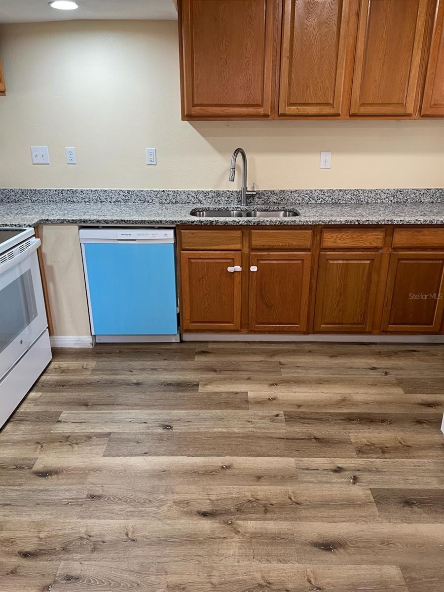 Image 5 of 15 For 2625 State Road 590 1921