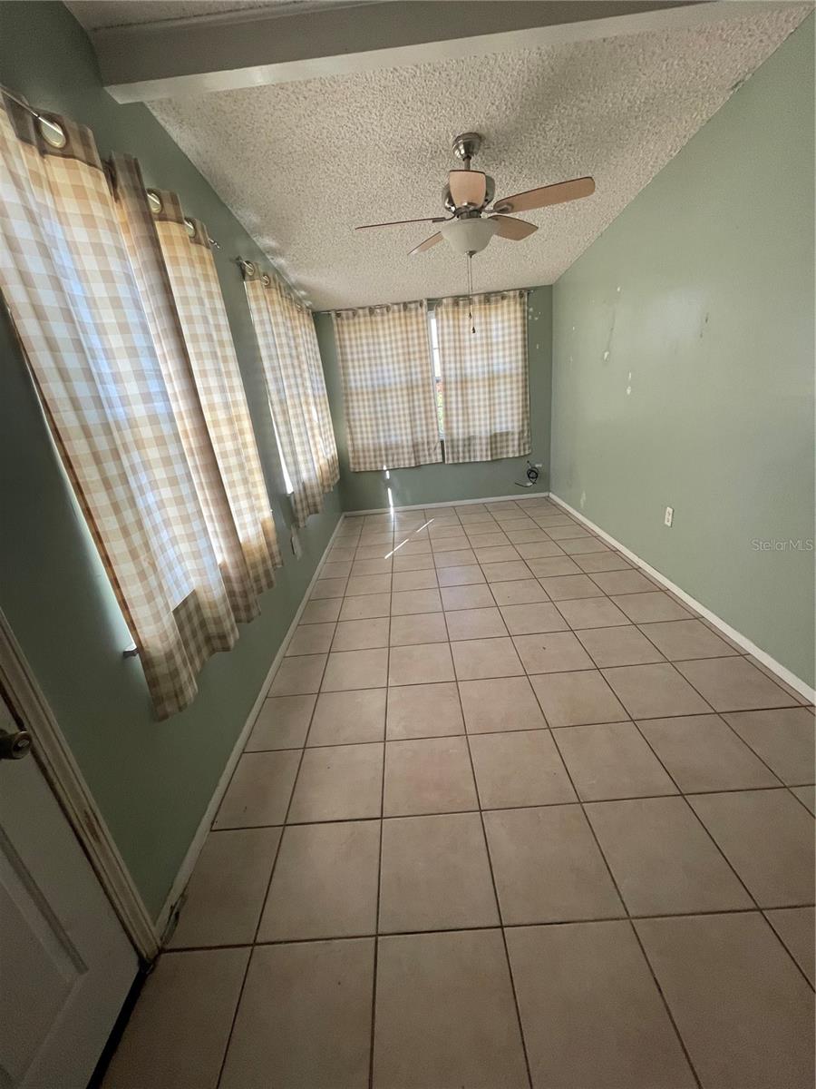 Image 27 of 29 For 632 Cardinal Street