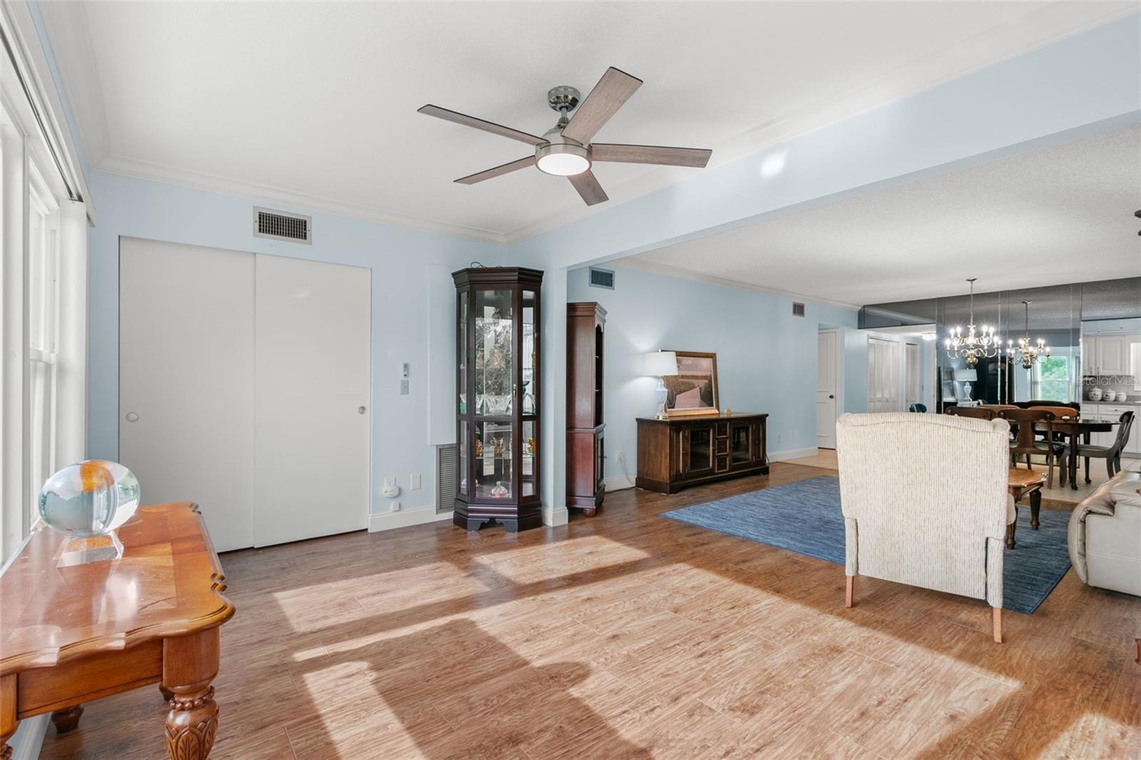 Image 17 of 32 For 2341 Haitian Drive 47