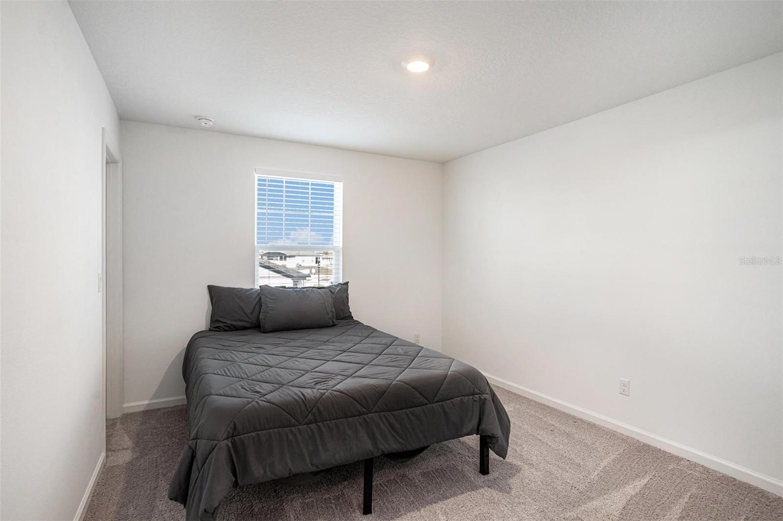 Image 14 of 28 For 11618 Kayleigh Court