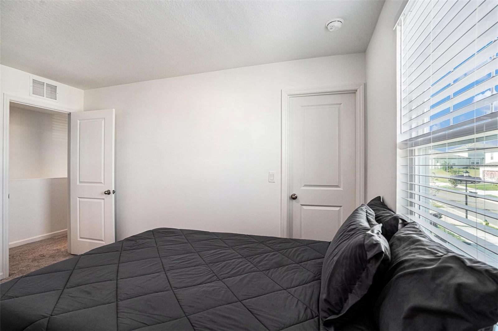 Image 16 of 28 For 11618 Kayleigh Court