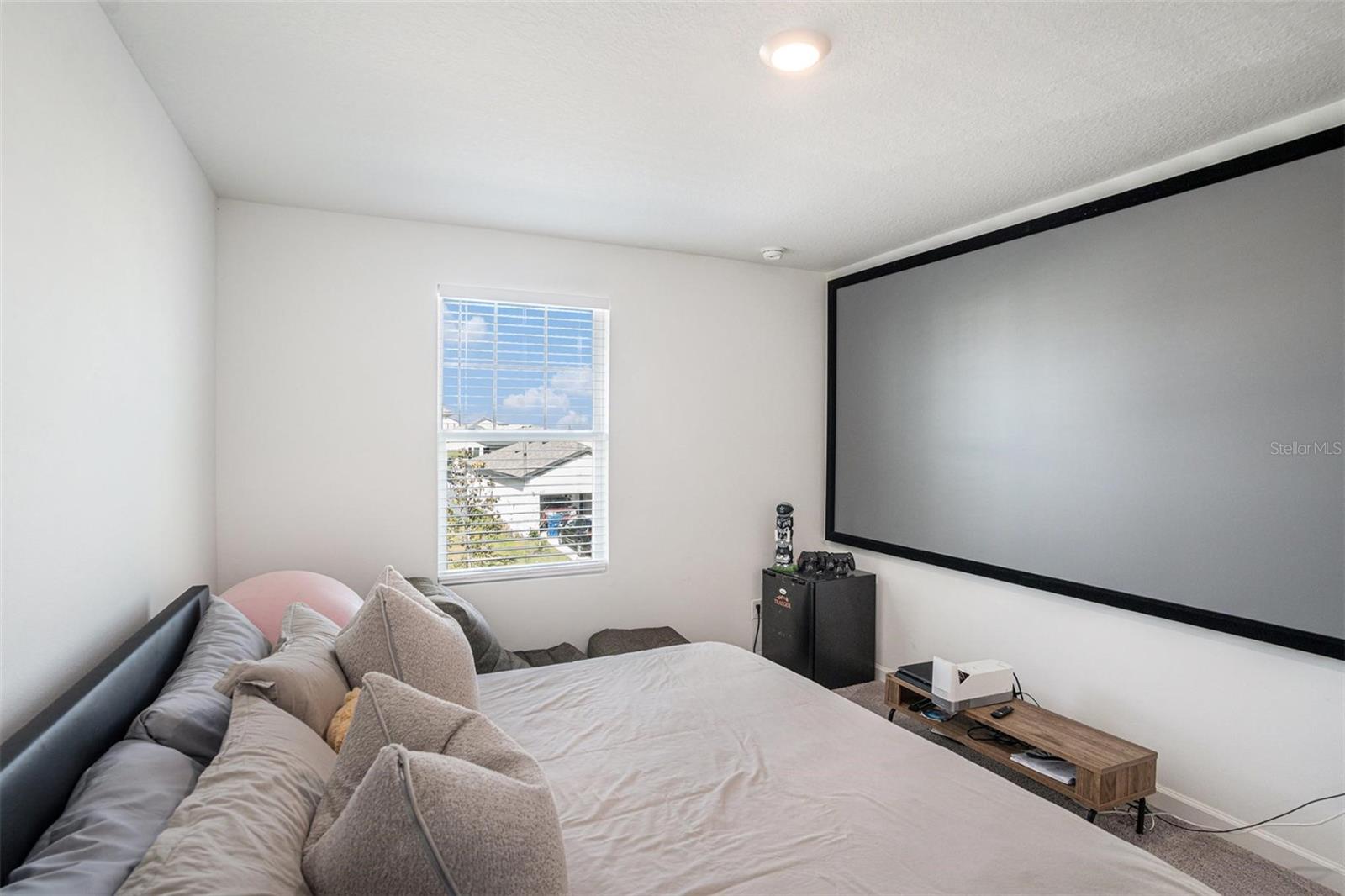 Image 19 of 28 For 11618 Kayleigh Court