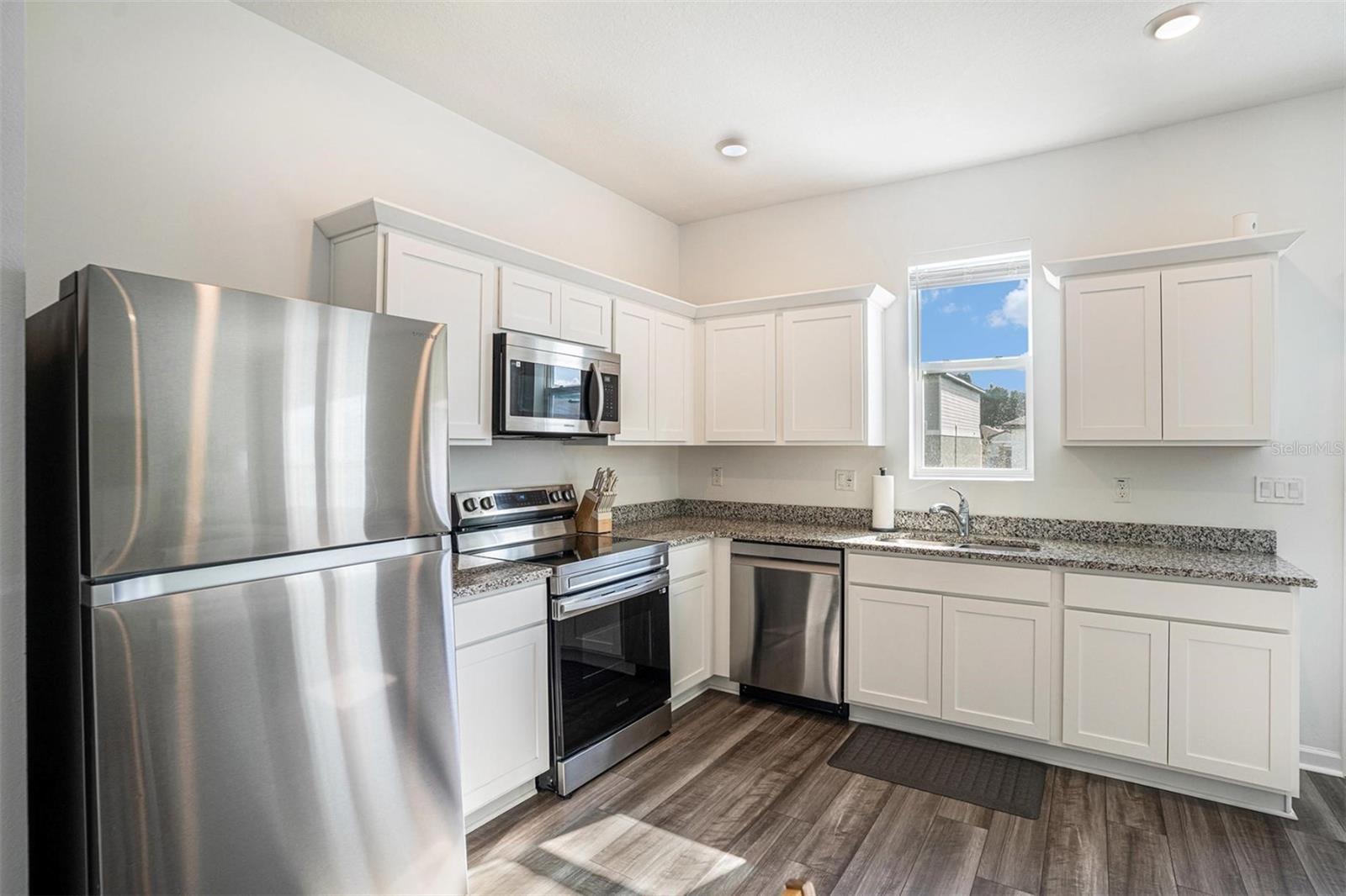 Image 9 of 28 For 11618 Kayleigh Court