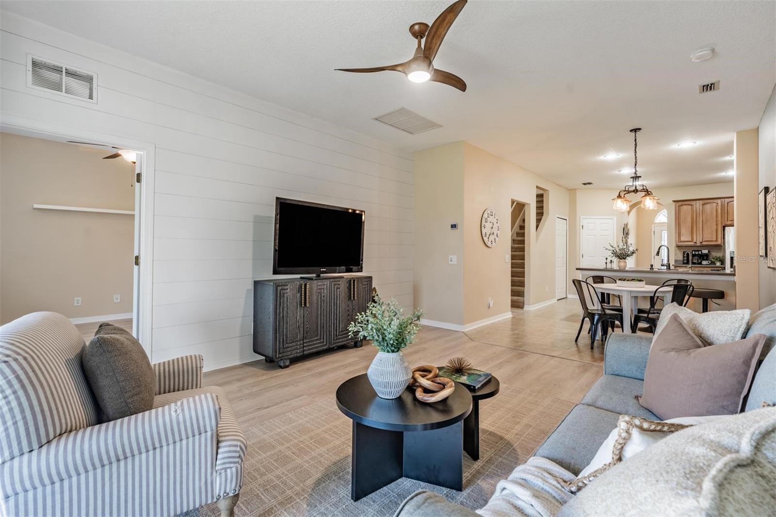 Image 19 of 53 For 15415 Dakota Sky Place