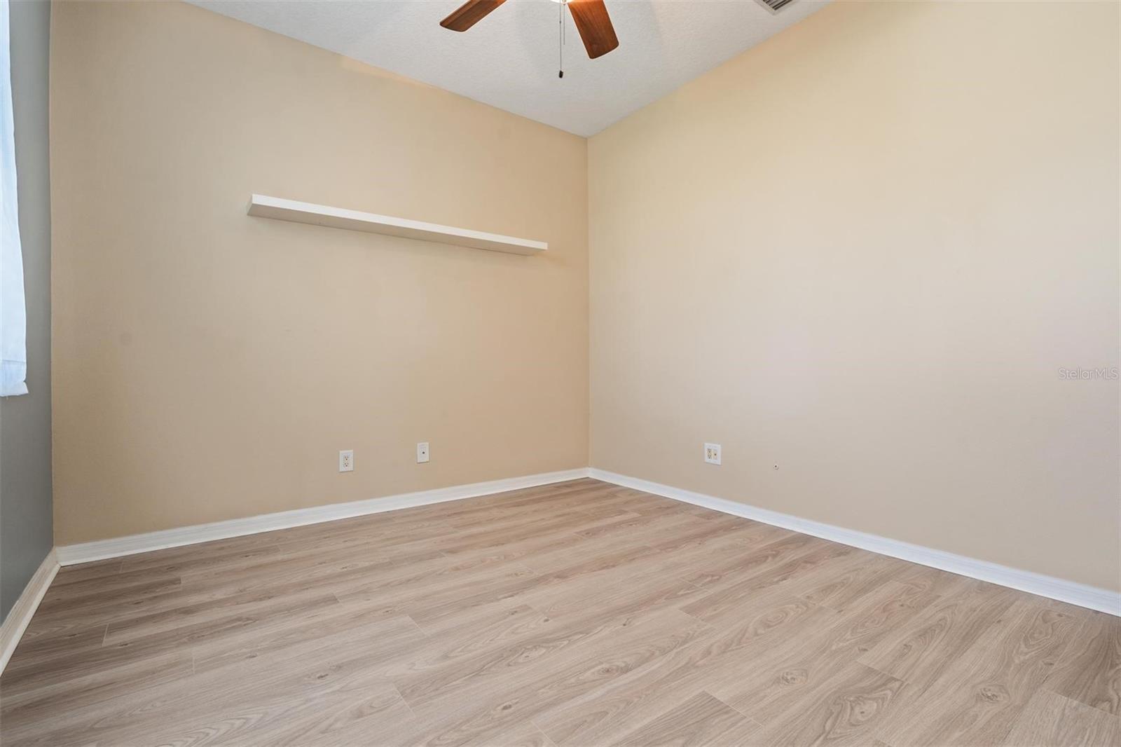 Image 27 of 53 For 15415 Dakota Sky Place