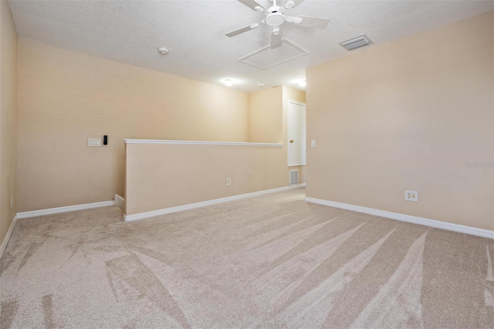 Image 31 of 53 For 15415 Dakota Sky Place