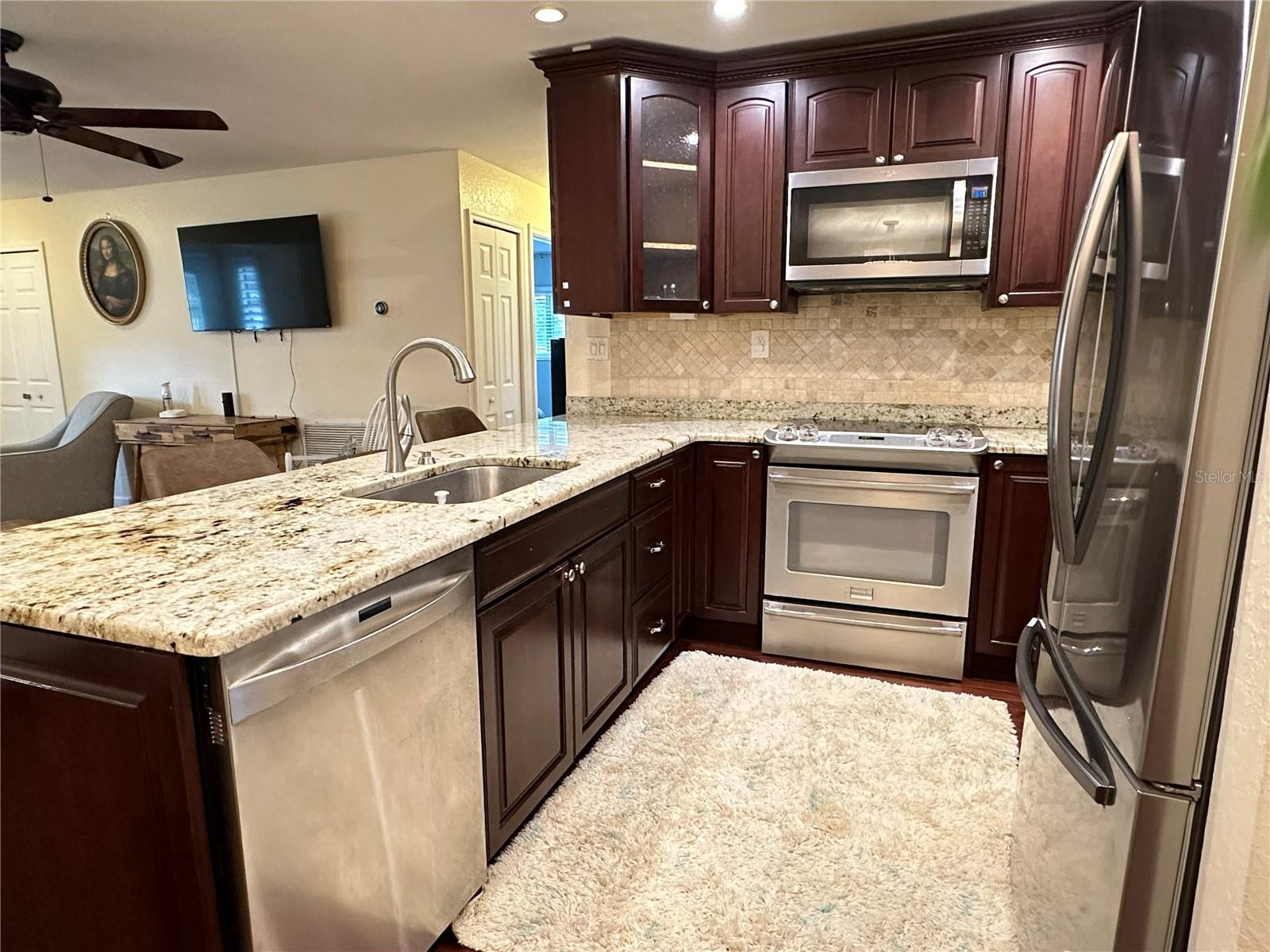 Image 10 of 37 For 3324 Briarwood Lane