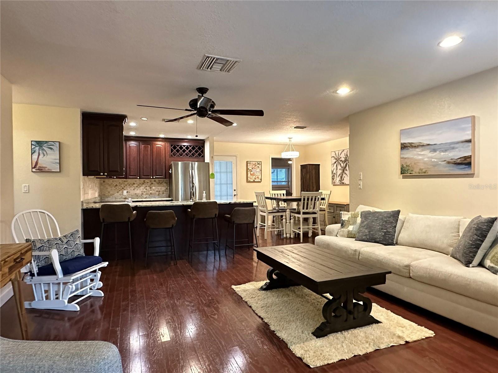 Image 6 of 37 For 3324 Briarwood Lane