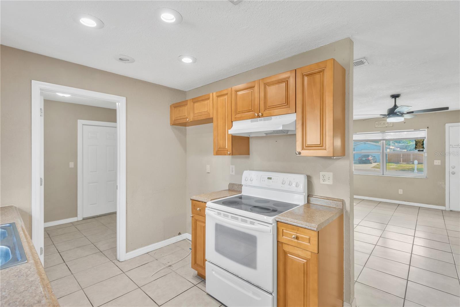 Image 9 of 29 For 8232 Lark Street