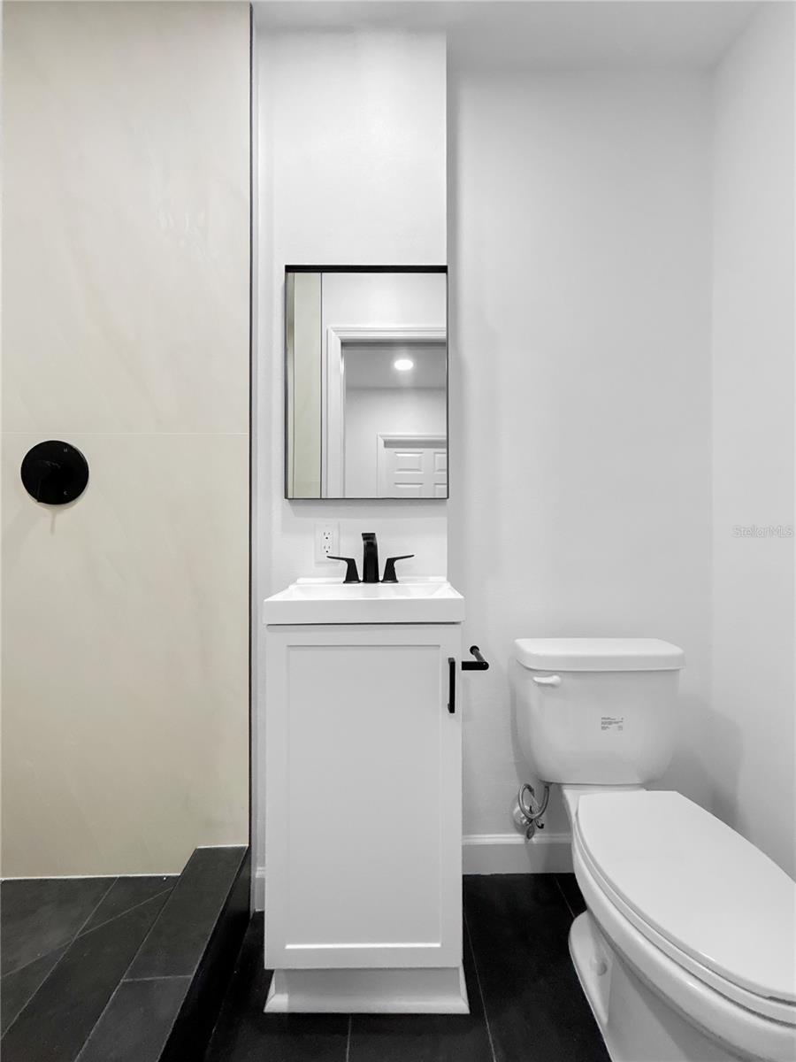 Image 18 of 29 For 2078 Shadow Lane