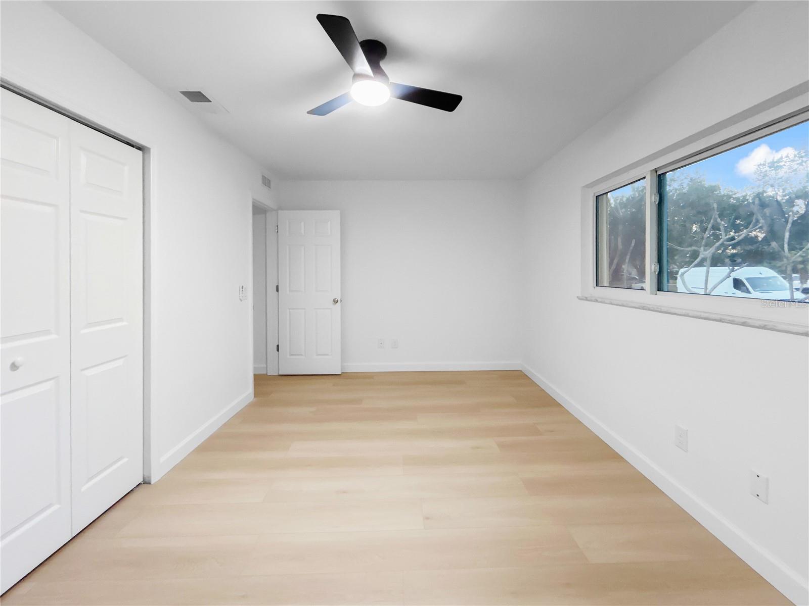 Image 27 of 29 For 2078 Shadow Lane