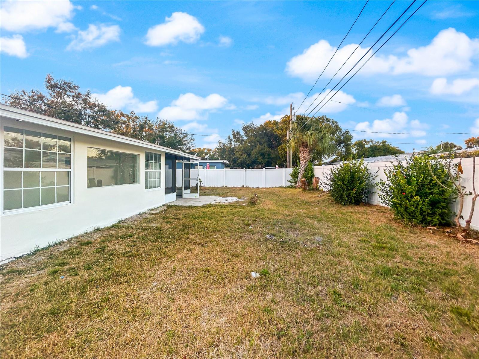 Image 28 of 29 For 2078 Shadow Lane