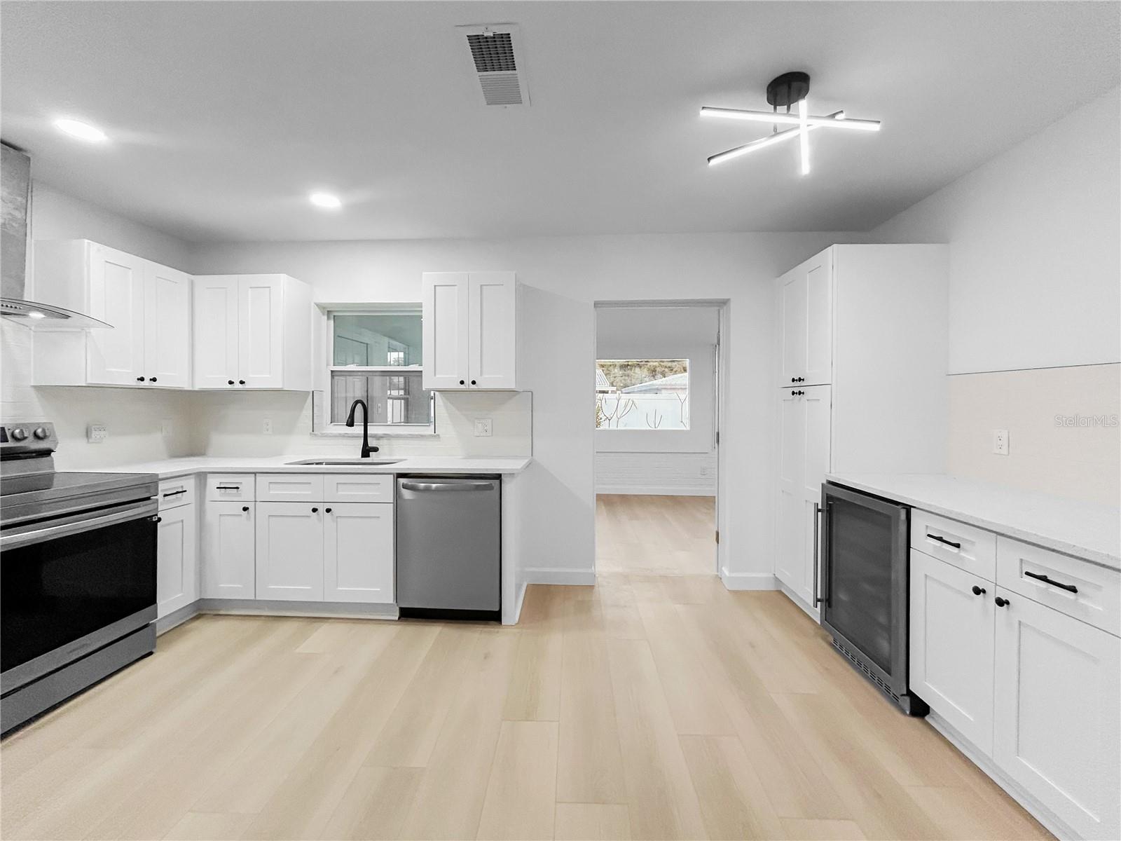 Image 6 of 29 For 2078 Shadow Lane