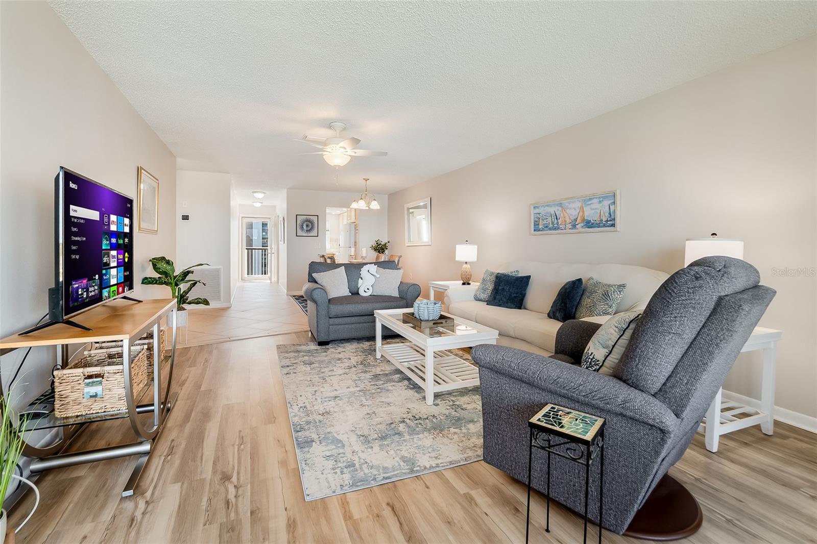 Image 10 of 54 For 6075 Shore Boulevard S 503