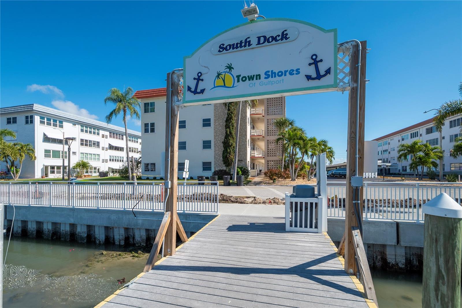 Image 37 of 54 For 6075 Shore Boulevard S 503