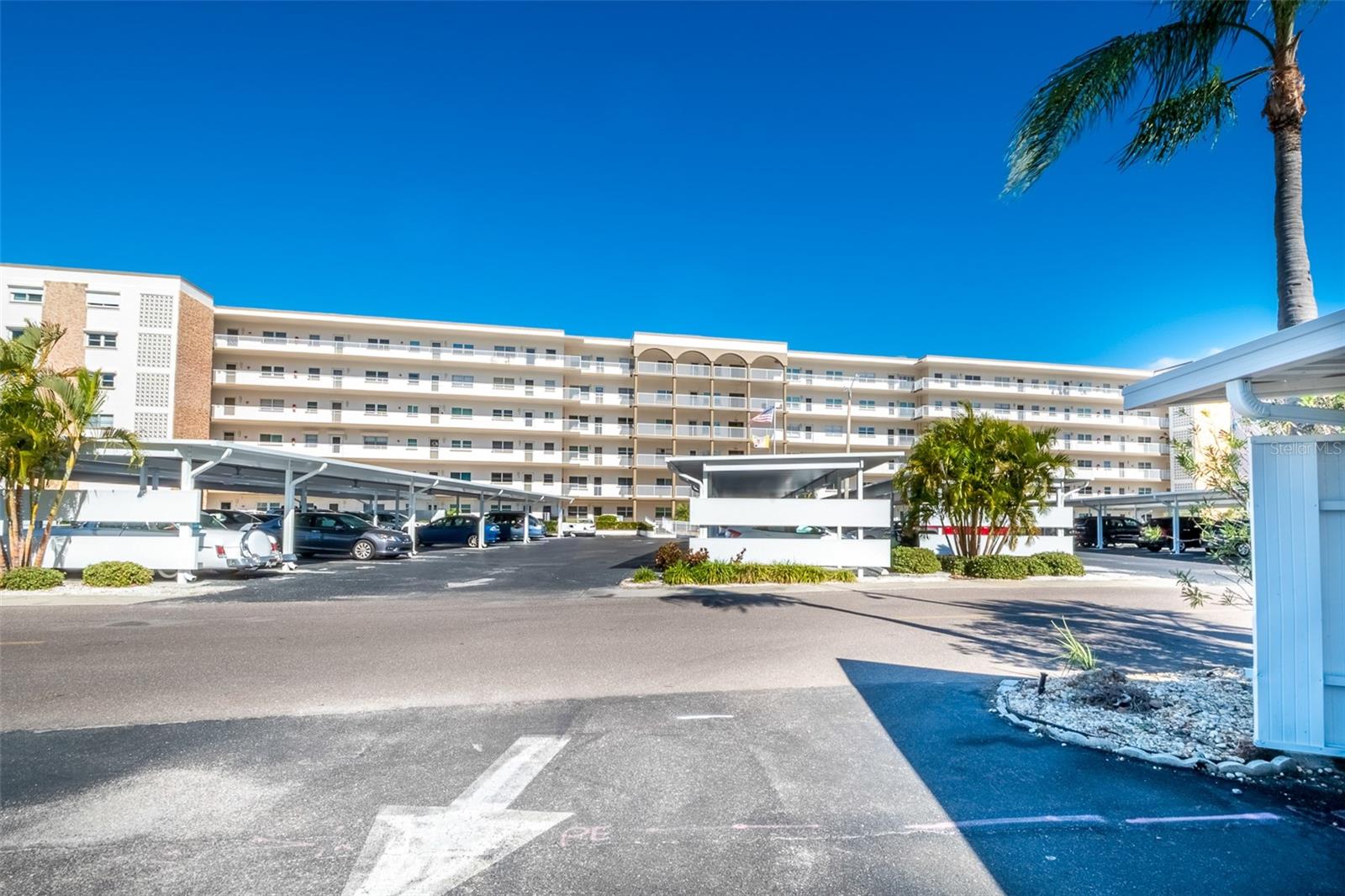 Image 6 of 54 For 6075 Shore Boulevard S 503