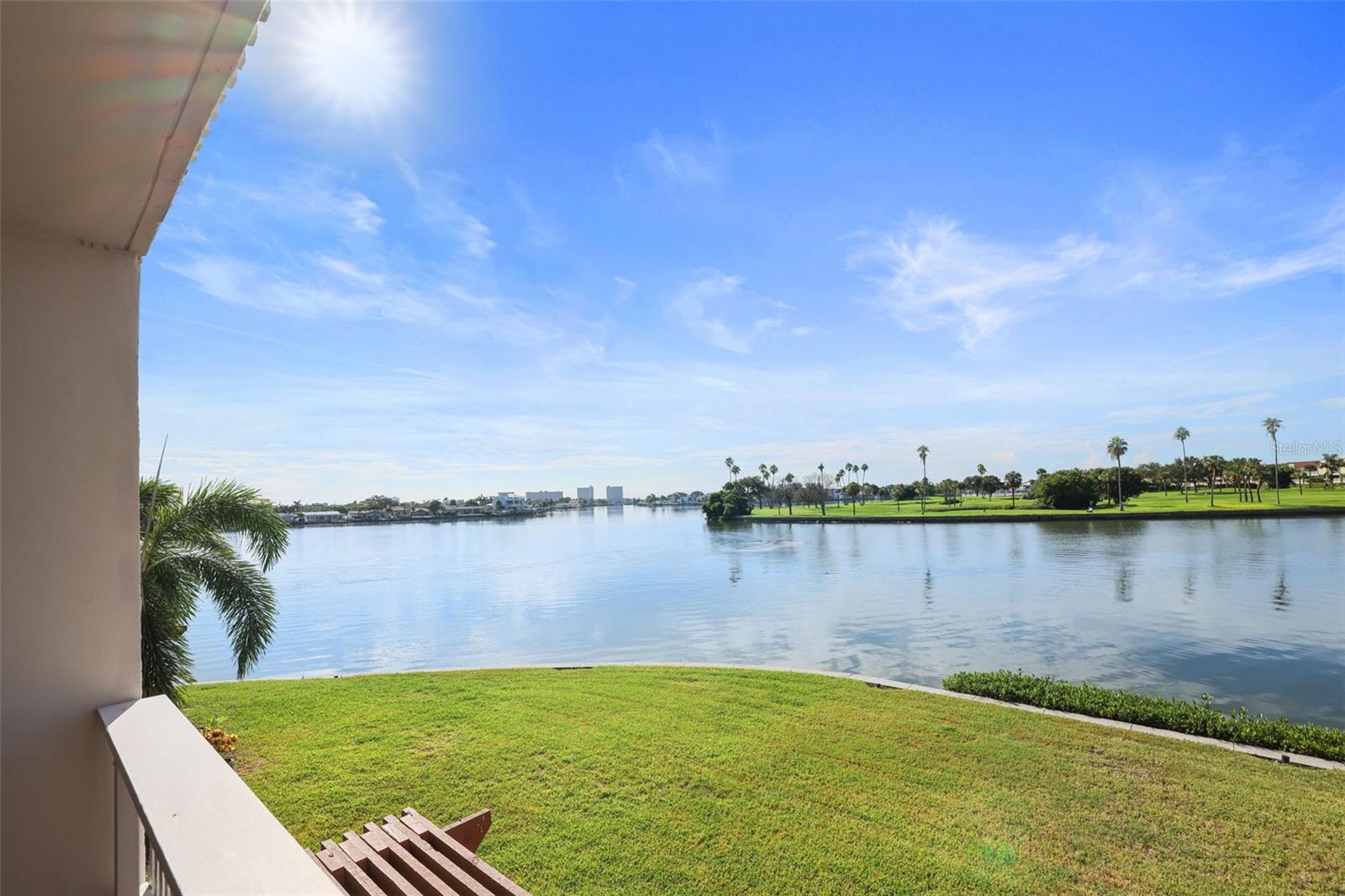 Image 17 of 41 For 450 Treasure Island Causeway 208