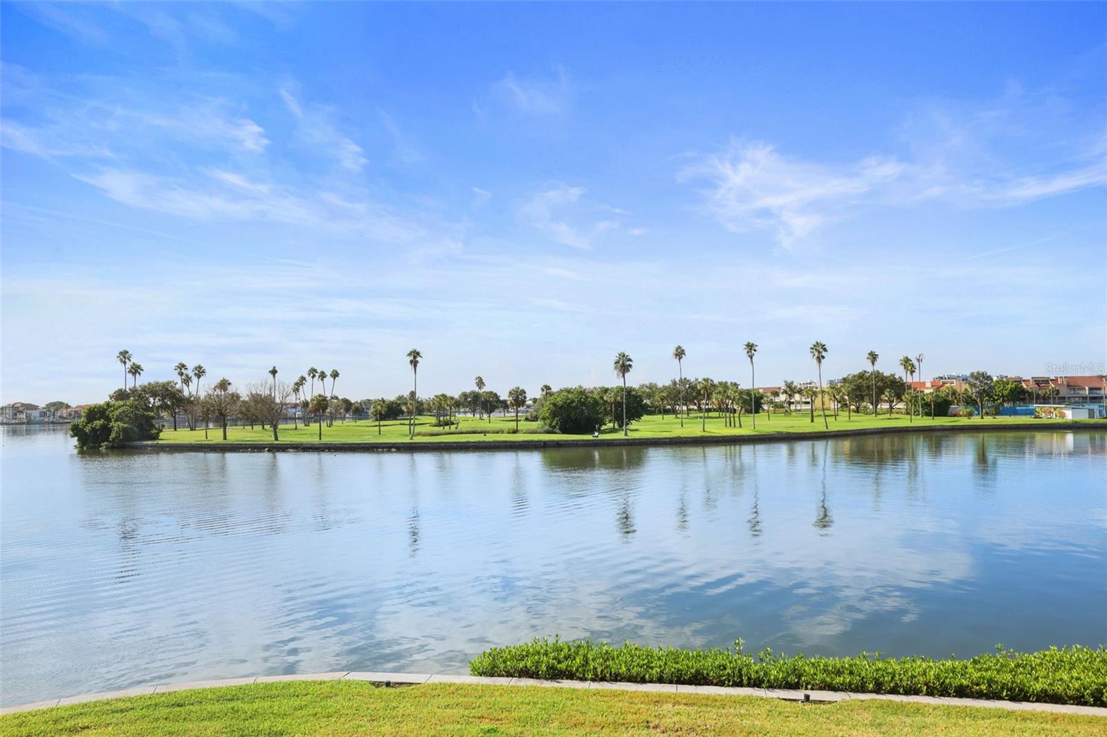 Image 20 of 41 For 450 Treasure Island Causeway 208