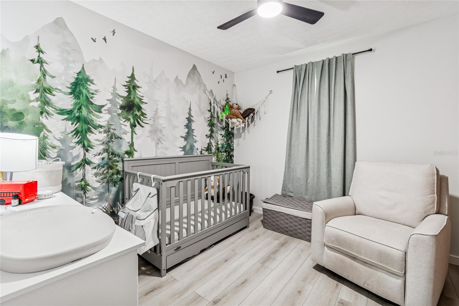 Listing photo id 50 for 17641 Deerfield Drive