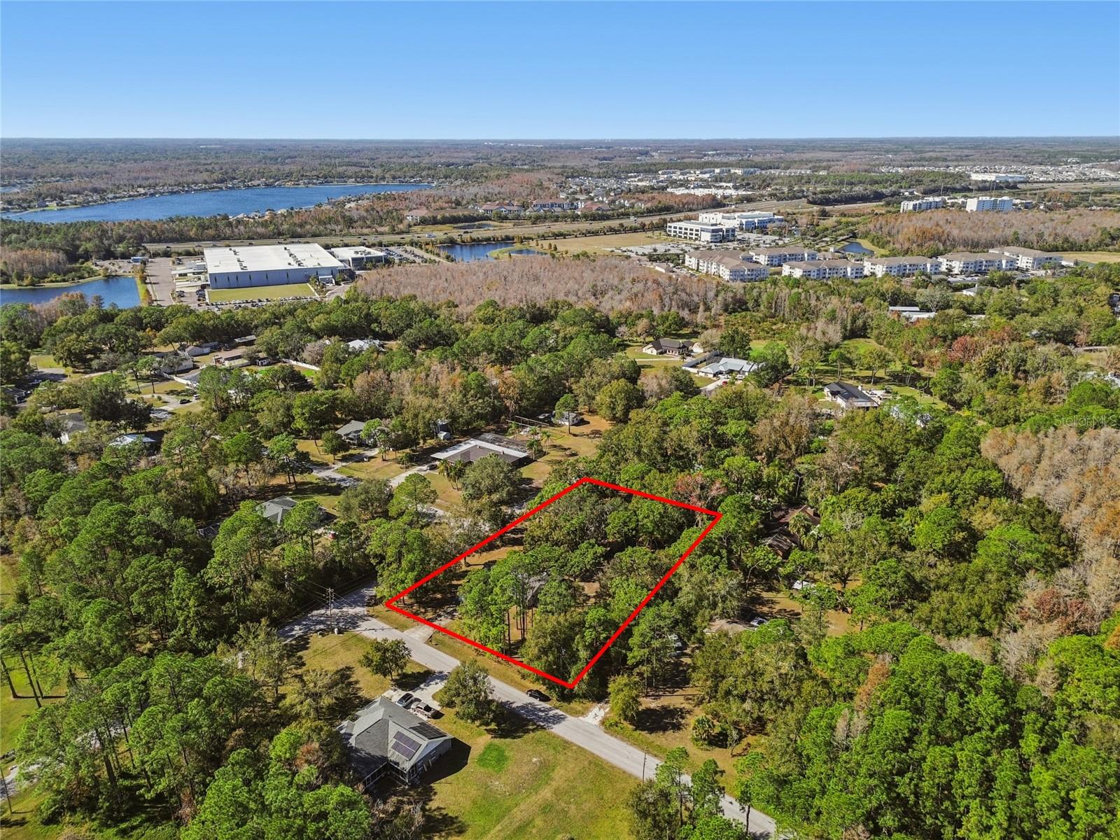 Listing photo id 72 for 17641 Deerfield Drive