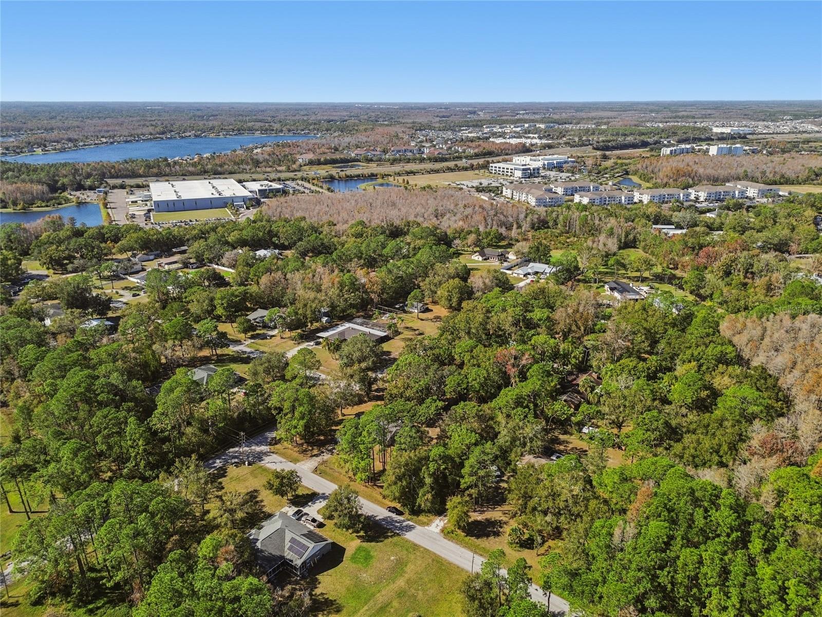 Listing photo id 80 for 17641 Deerfield Drive