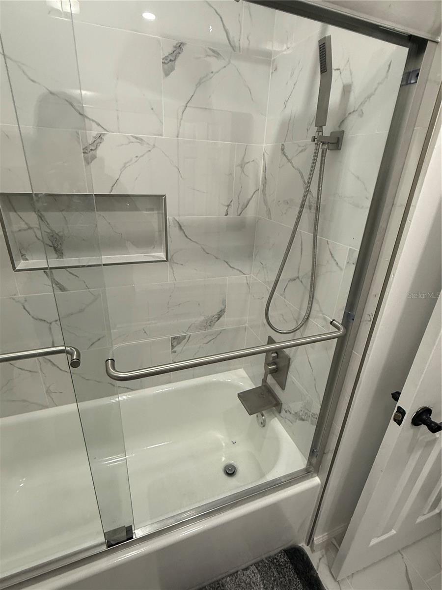 Image 23 of 34 For 15204 Monet Drive