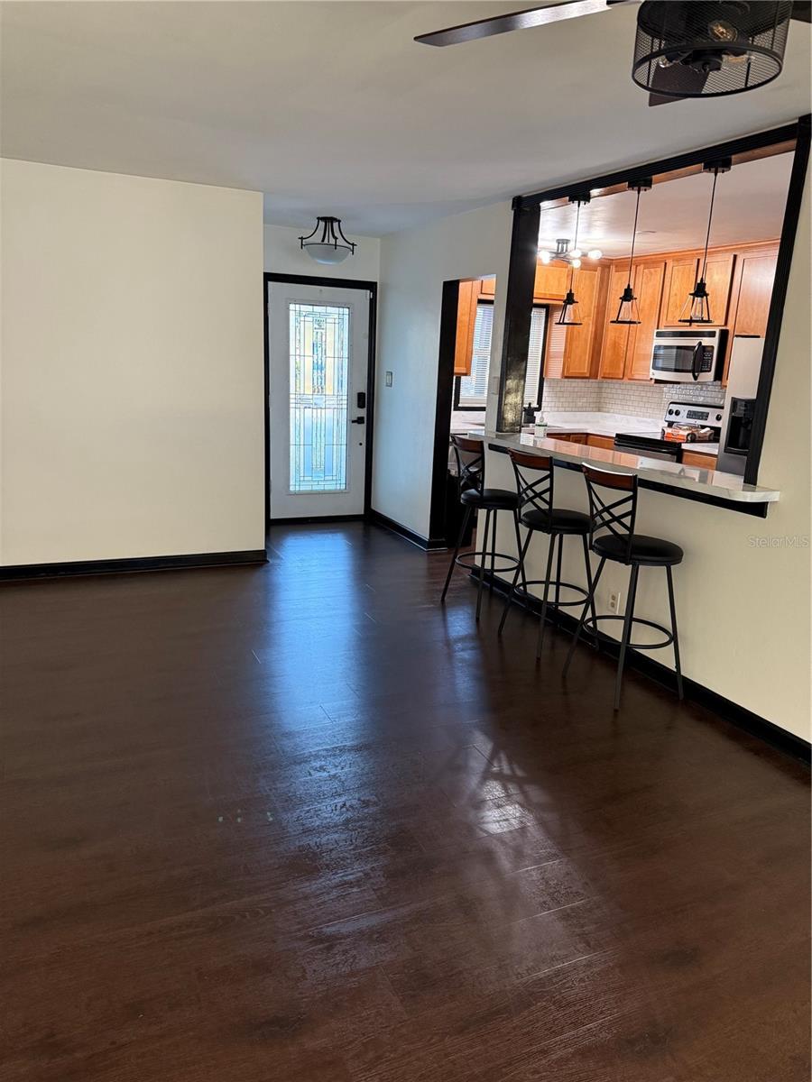 Image 6 of 34 For 15204 Monet Drive