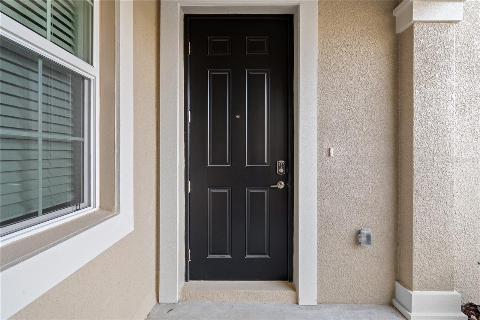 Image 5 of 36 For 18156 Pleasantview Boulevard