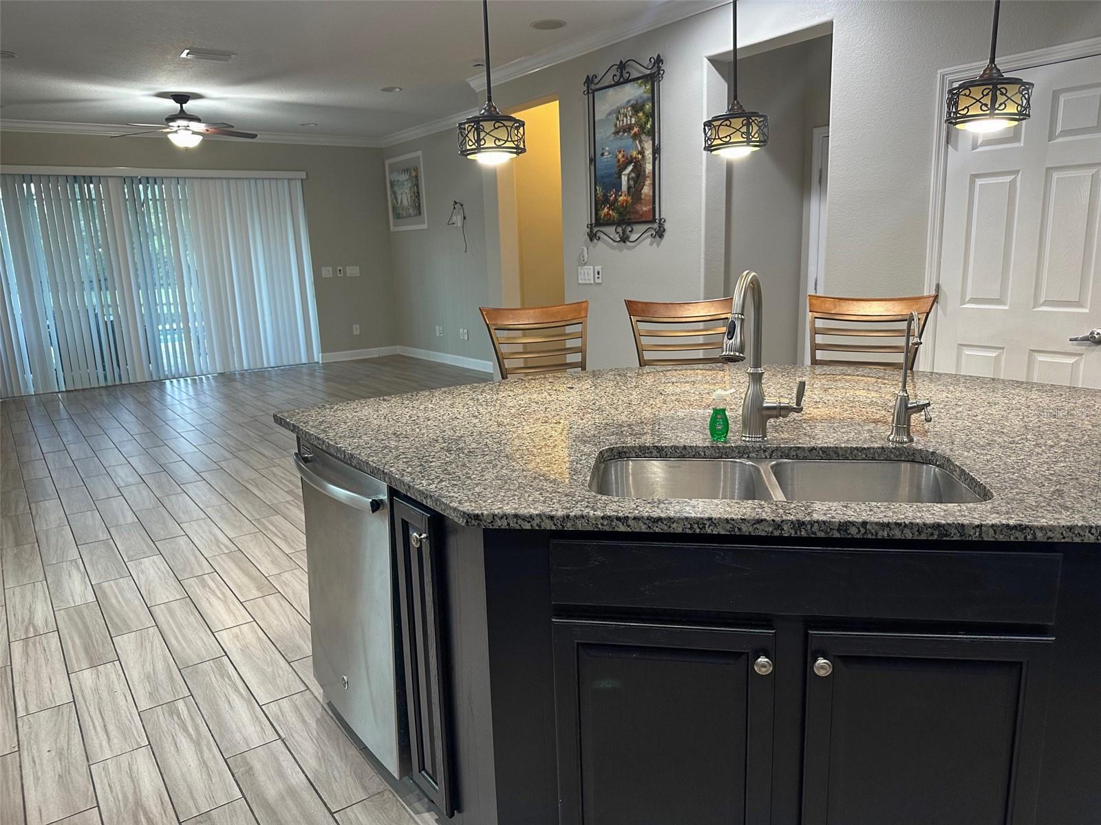 Image 12 of 85 For 21529 Southern Charm Drive