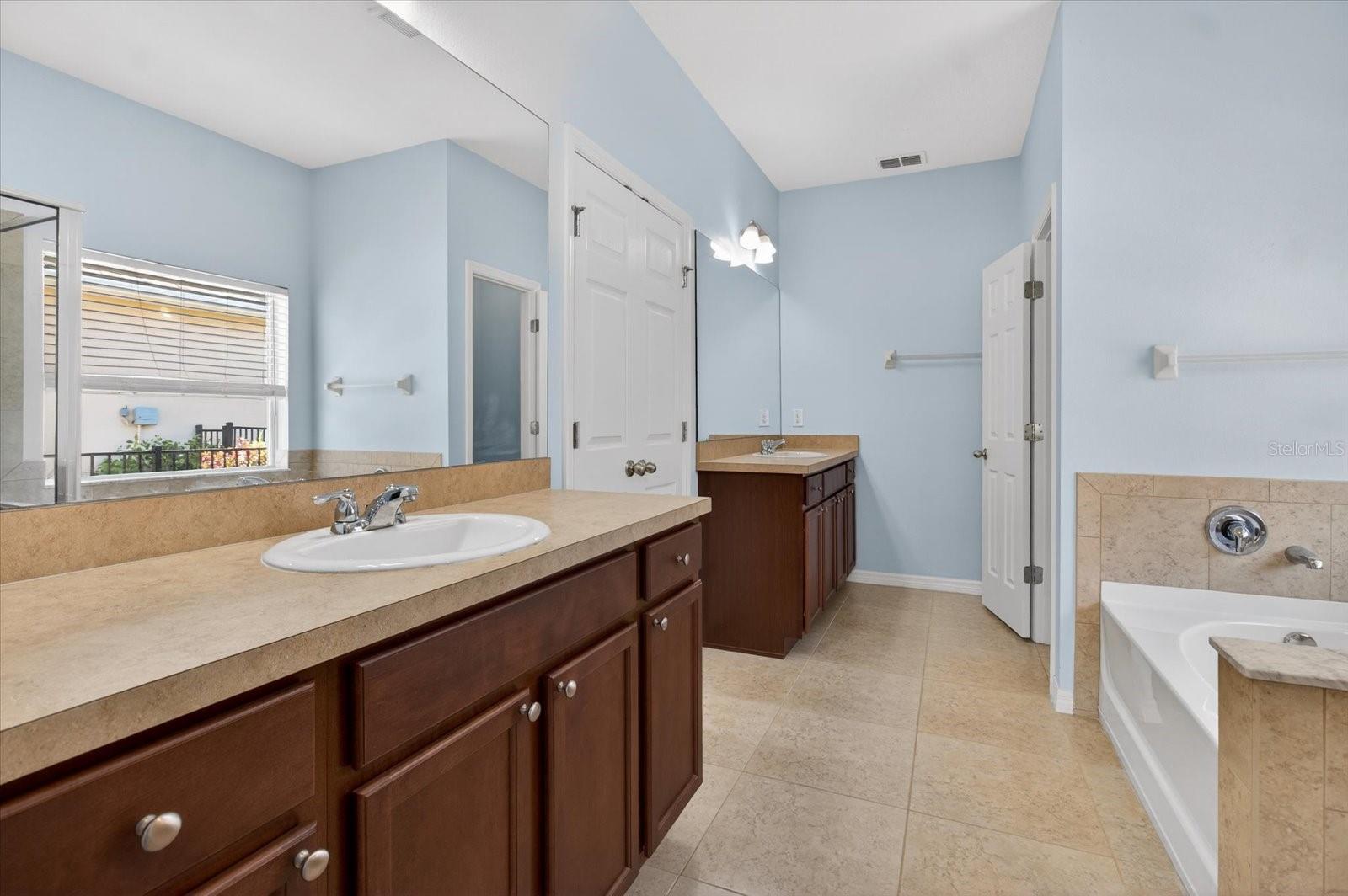 Image 16 of 25 For 2153 Barracuda Court