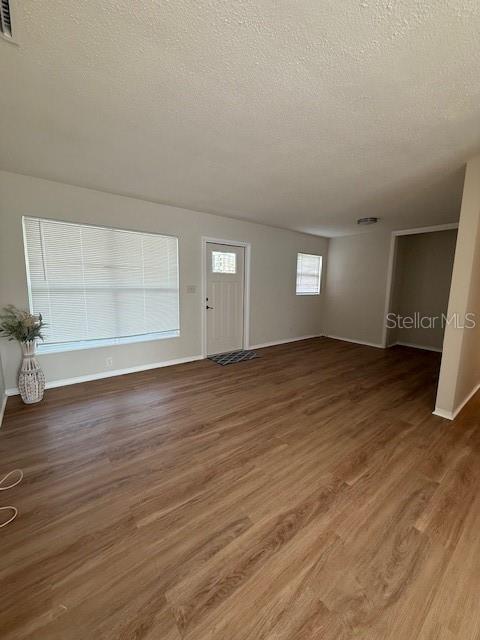 Image 5 of 19 For 11388 122nd Avenue