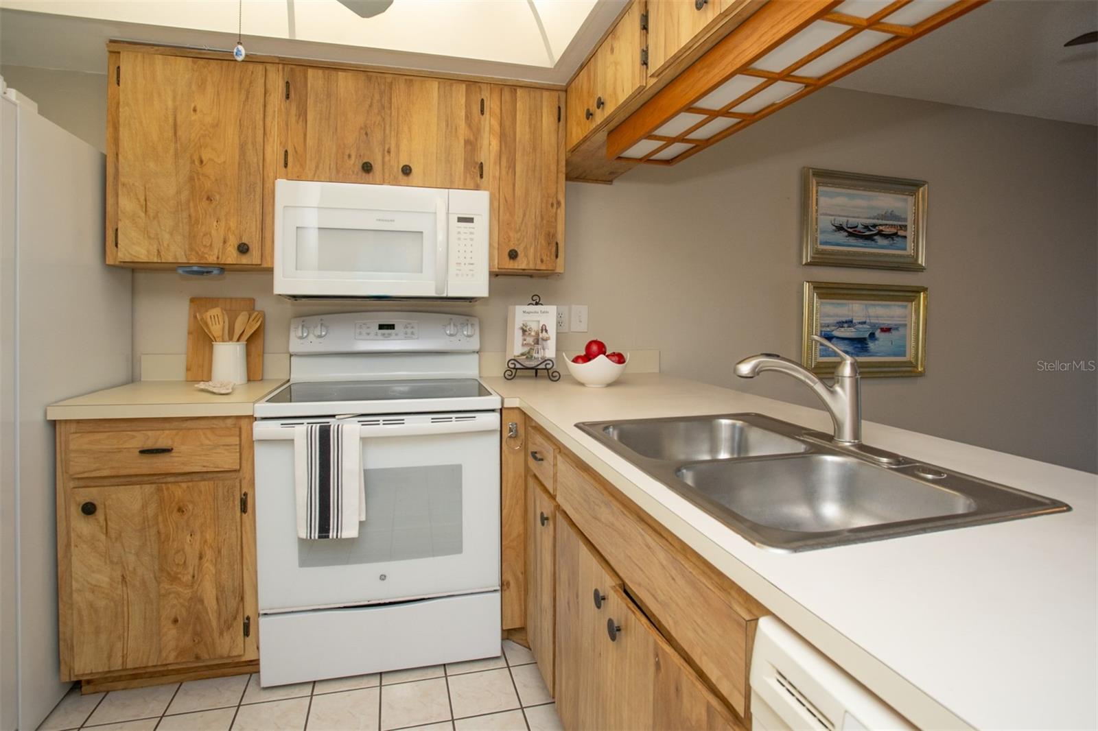 Image 21 of 63 For 9860 62nd Terrace N 1014