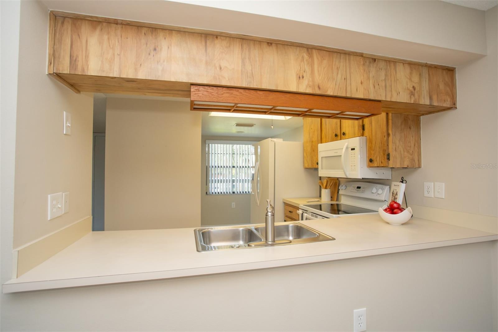 Image 24 of 63 For 9860 62nd Terrace N 1014