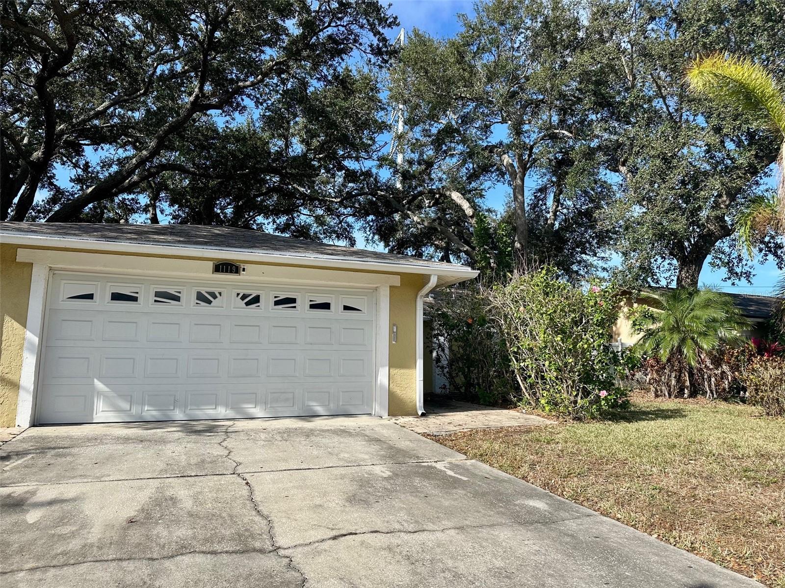 Details for 1119 Breeze Drive, LARGO, FL 33770