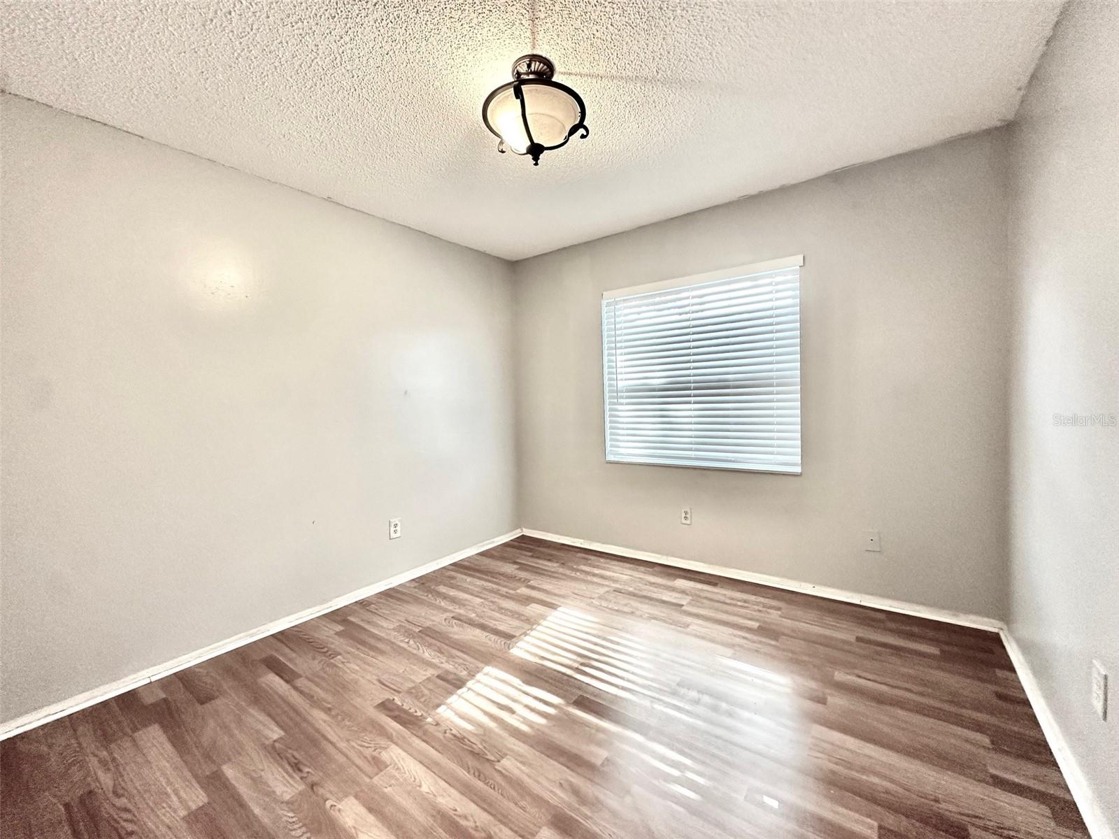 Image 12 of 19 For 1119 Breeze Drive