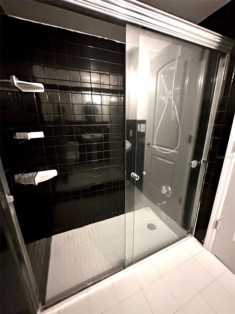 Image 17 of 19 For 1119 Breeze Drive