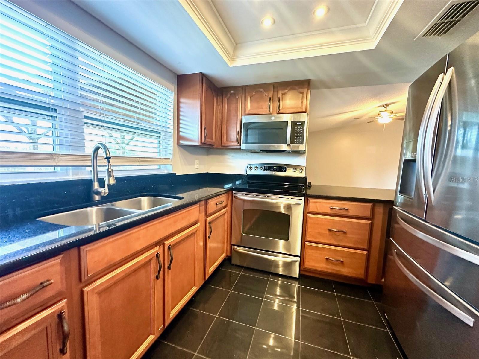 Image 3 of 19 For 1119 Breeze Drive