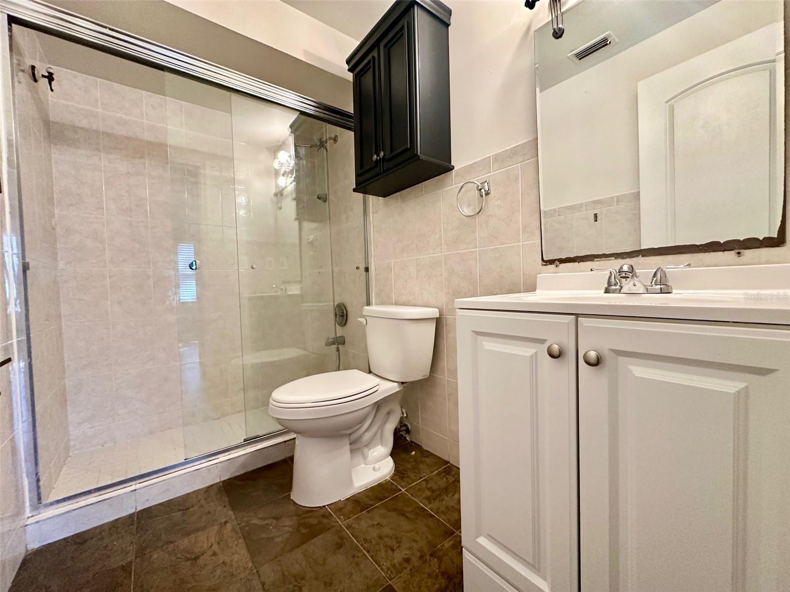 Image 8 of 19 For 1119 Breeze Drive