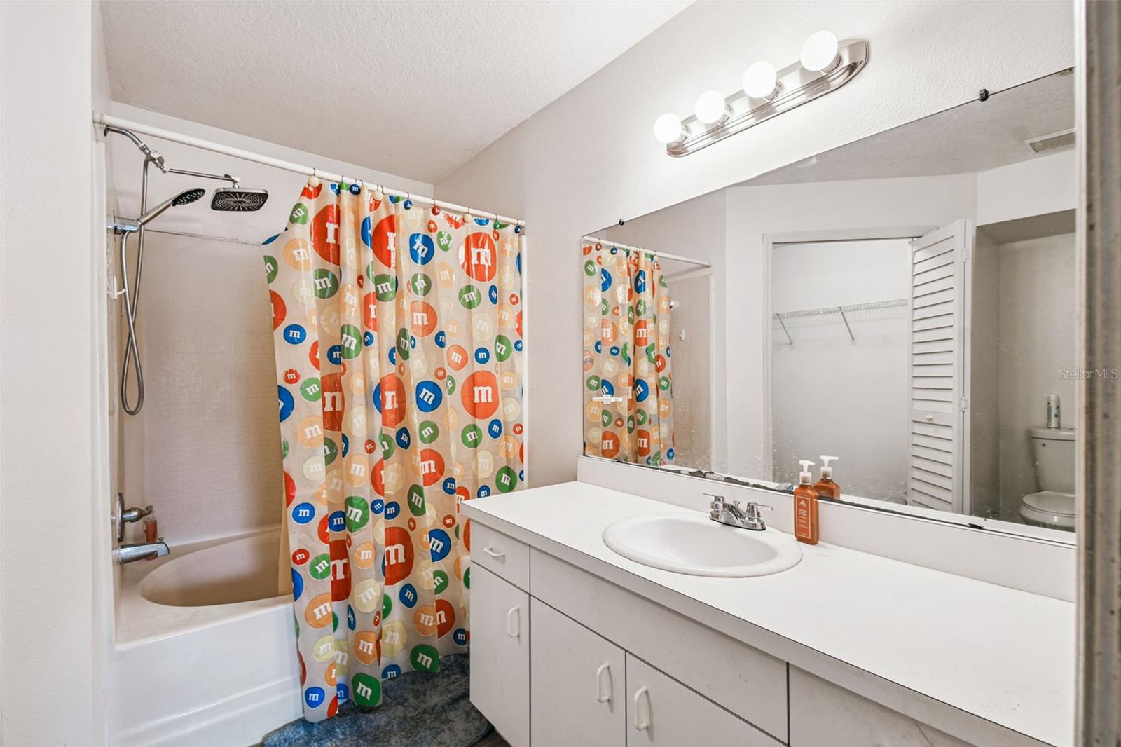 Image 14 of 48 For 142 Brad Circle