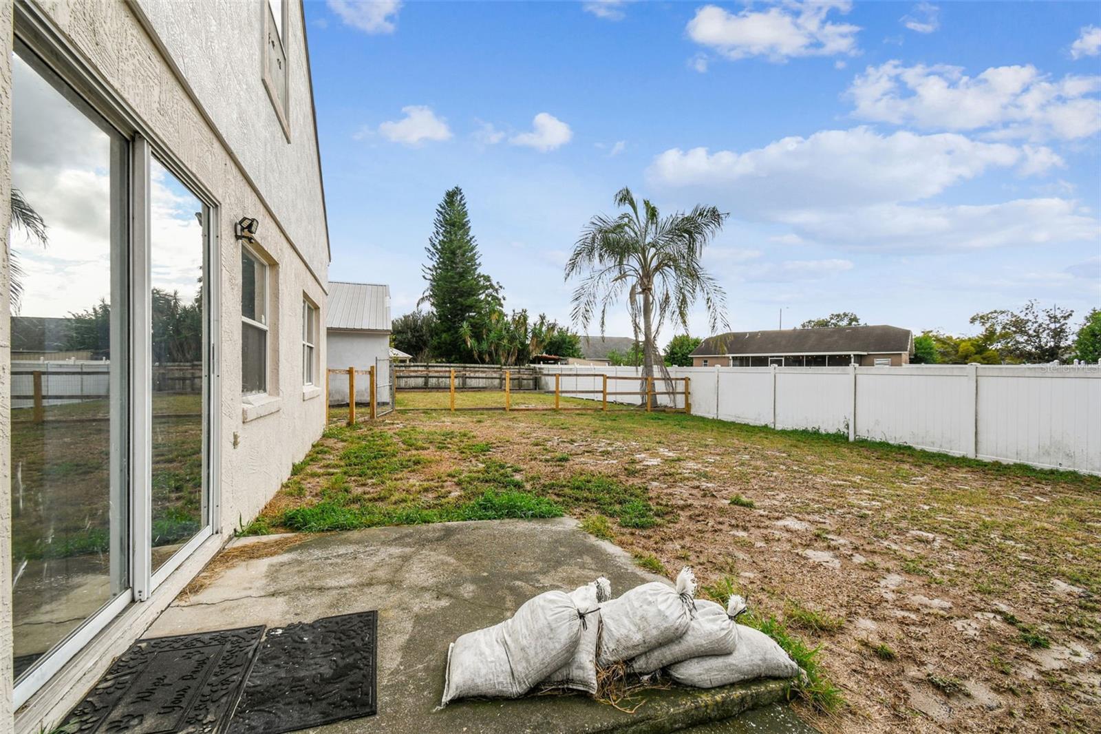 Image 28 of 48 For 142 Brad Circle