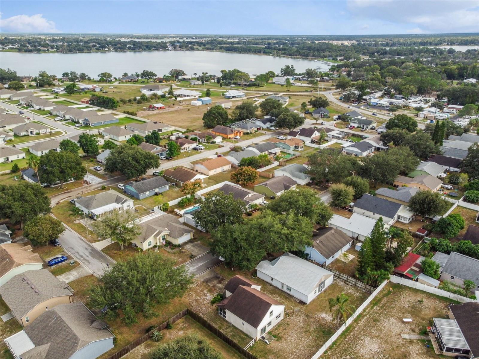 Image 29 of 48 For 142 Brad Circle