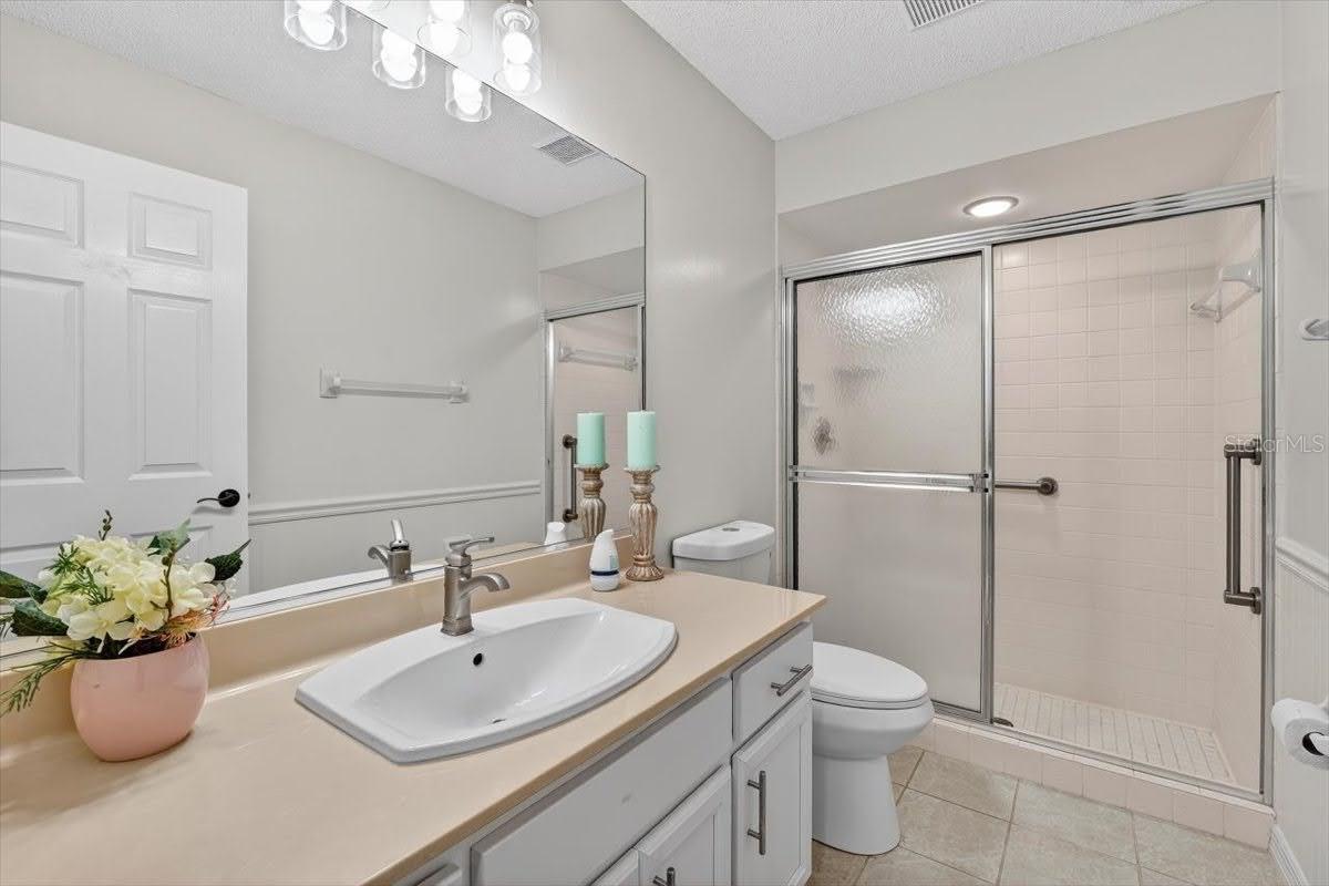 Image 29 of 37 For 7209 Oak Moss Drive 62