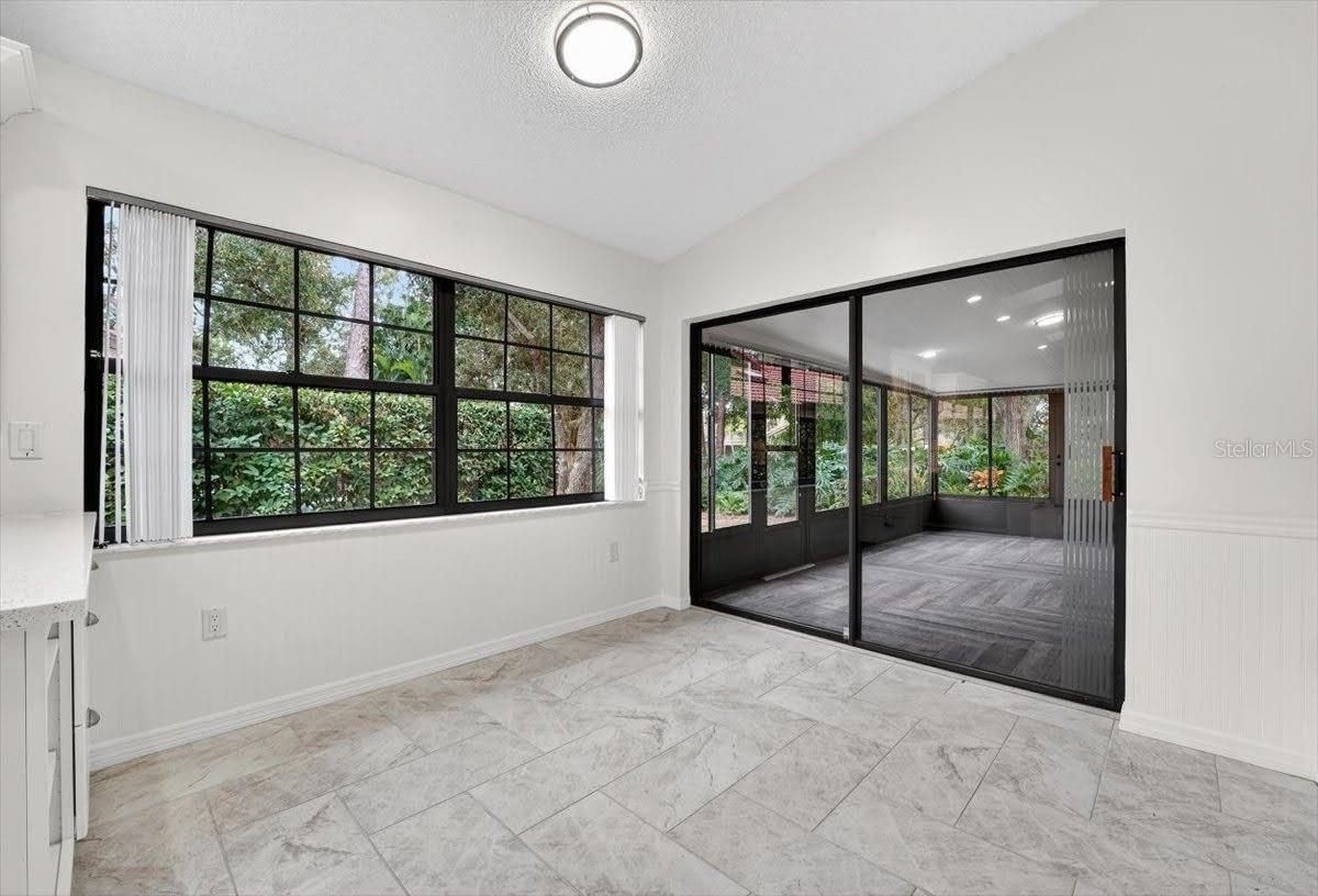 Image 33 of 37 For 7209 Oak Moss Drive 62