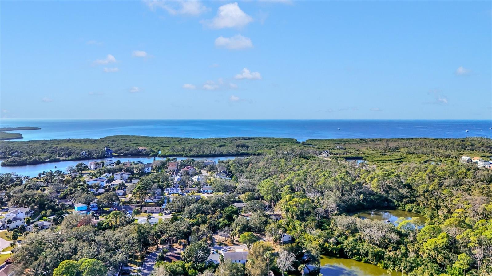 Listing photo id 34 for 7308 Royal Palm Drive